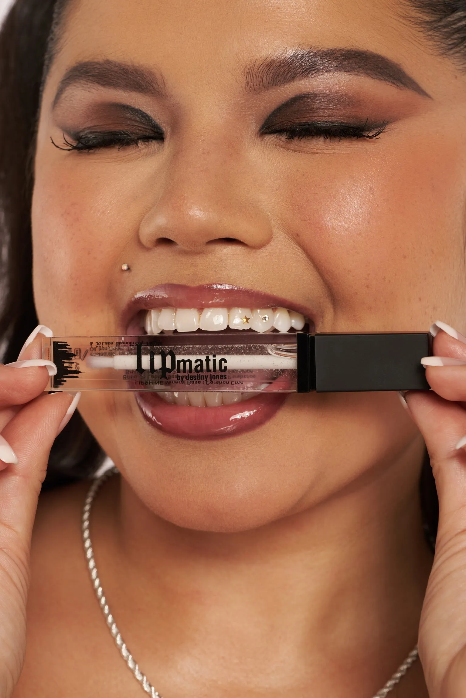 90's Lip Set