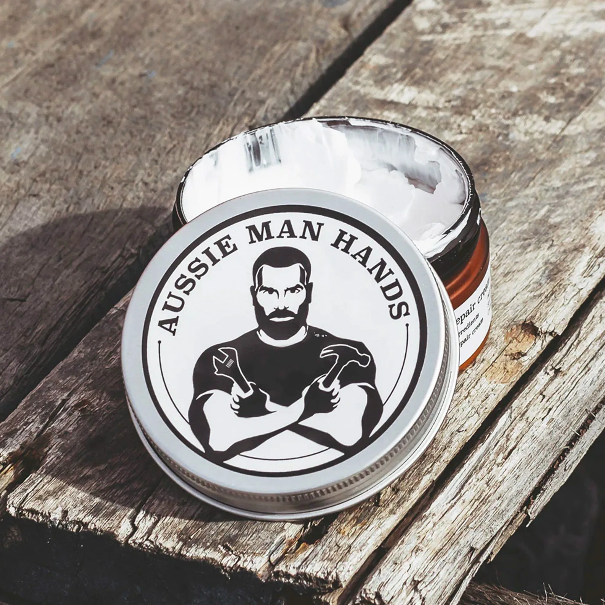 AUSSIE MAN HANDS - TRADIE HAND CREAM - 80 GRAMS