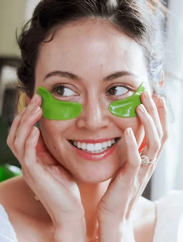 Bright Eyes Mask