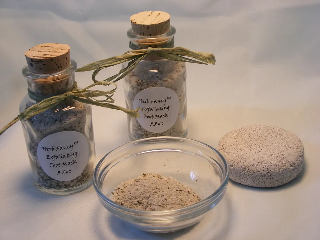 Exfoliating Foot Mask