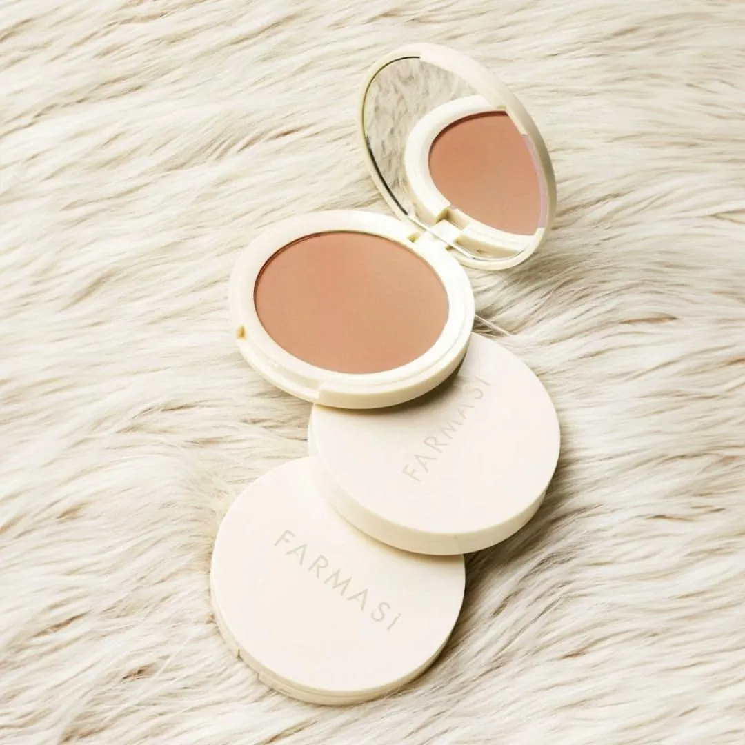 FARMASI Makeup BB All in One Powder, Lightweight, Long-Lasting Medium-Full Coverage with Flawless Finishing, will Look More Natural and Smooth Than Ever, 0.5 oz, Warm Light