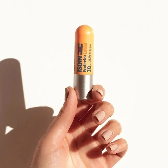 Isdin Protector Labial Lip Sunscreen Balm SPF 30  4g