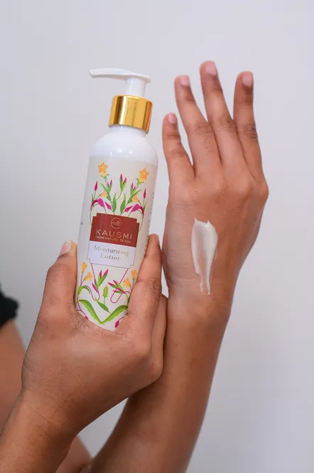 Kausmi Moisturizing Lotion 180ml