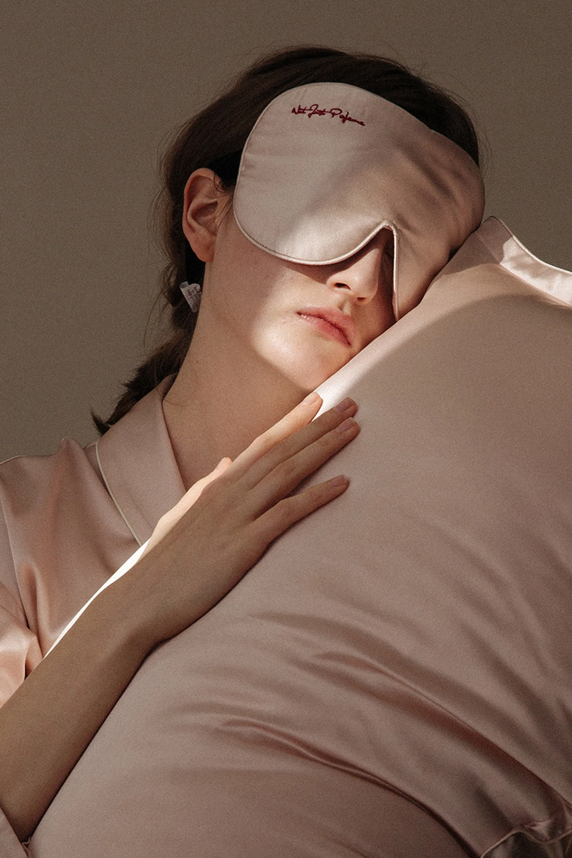 Rose 21 Rare Silk Sleeping Eye Mask