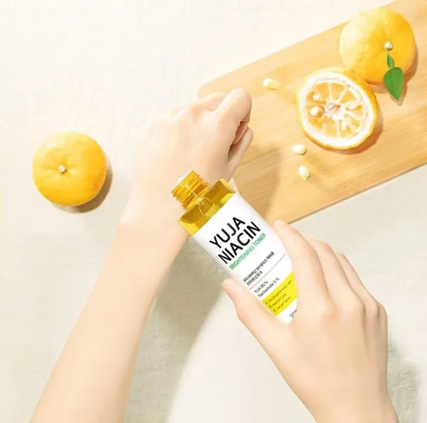 SOMEBYMI Yuja Niacin Brightening Toner